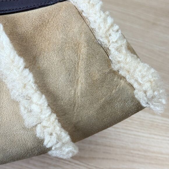 Y2k UGG Suede Shearling Small Purse Shoulder Bag Sheepskin Tan Rockabilly Preppy - Picture 12 of 16